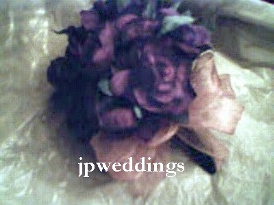 jppinkbowbouquet2.JPG (34773 bytes)